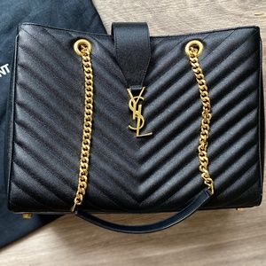 YSL HANDBAG IN BLACK